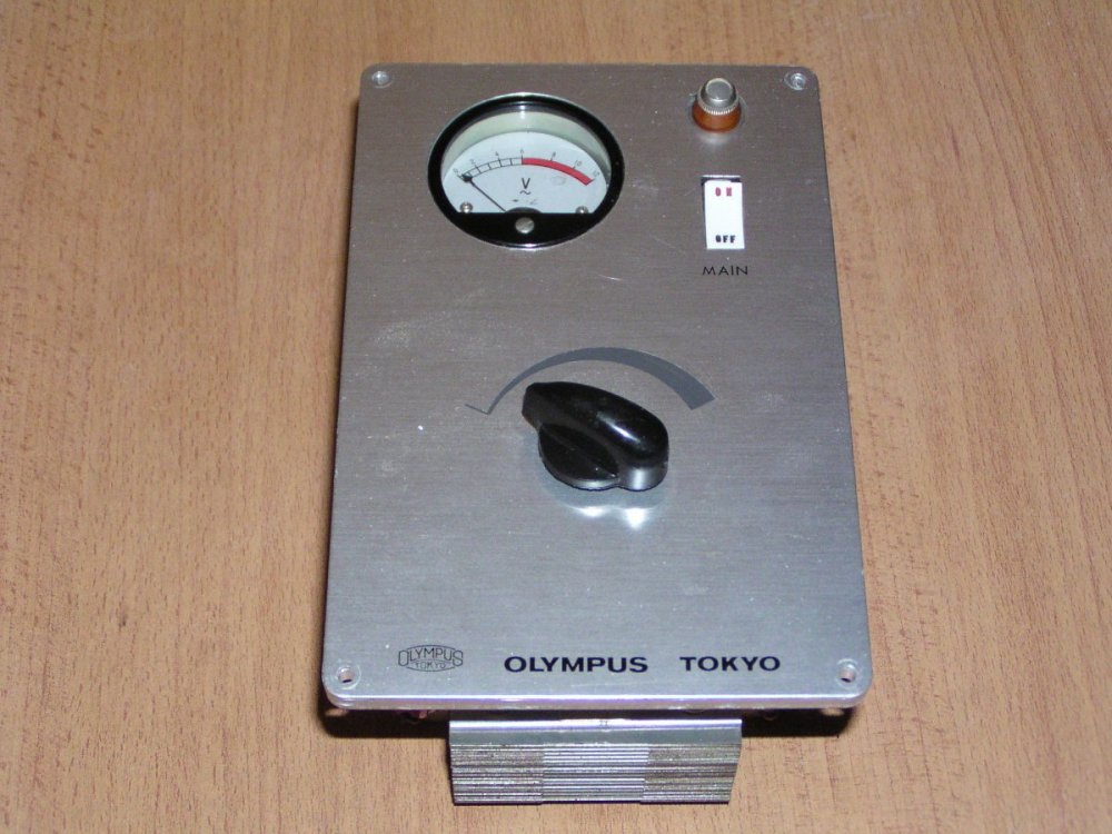 ЛАТР с панелью.JPG